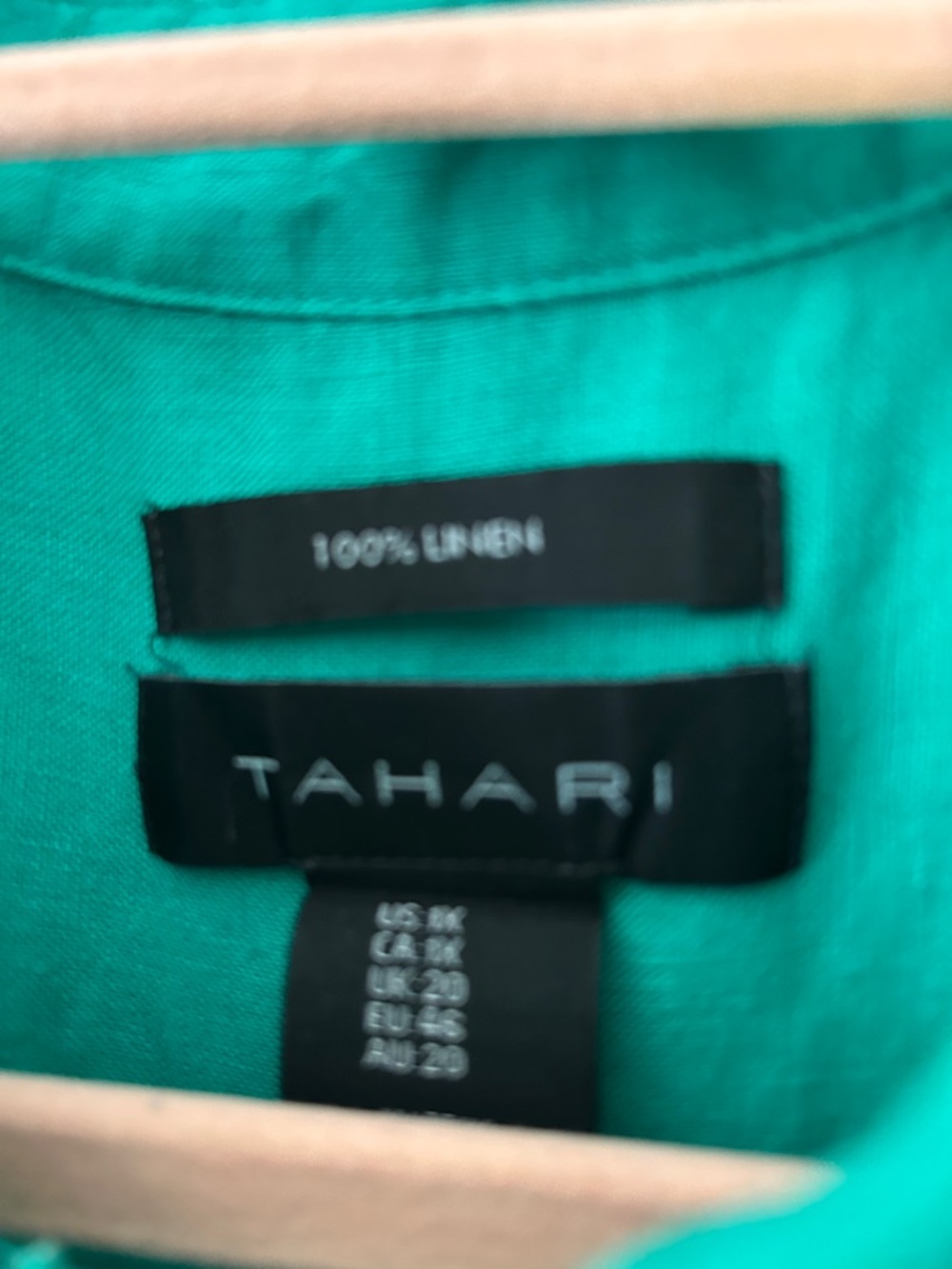 Tahari Emerald Green Sleeveless Collared Tunic - Picture 2 of 3